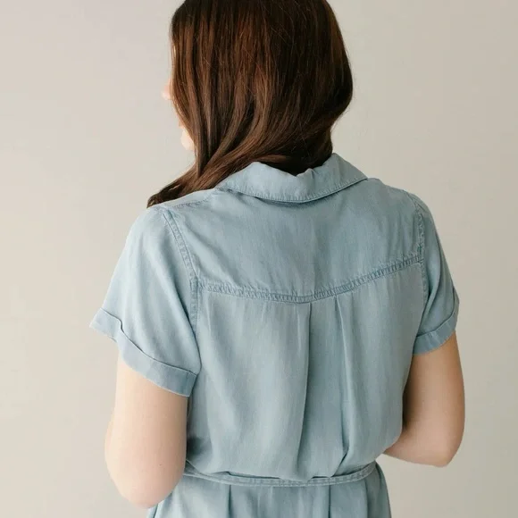 Chambray Button-Up Midi Dress in Light Wash - Picture 5 of 7